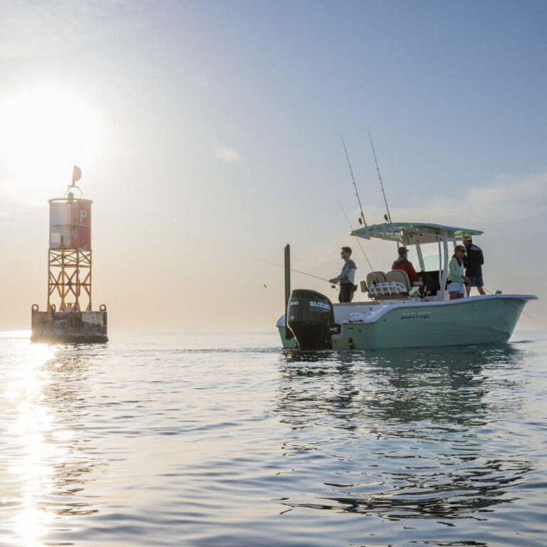 Finding that quiet place to fish with friends. Finding that quiet place to fish with friends.