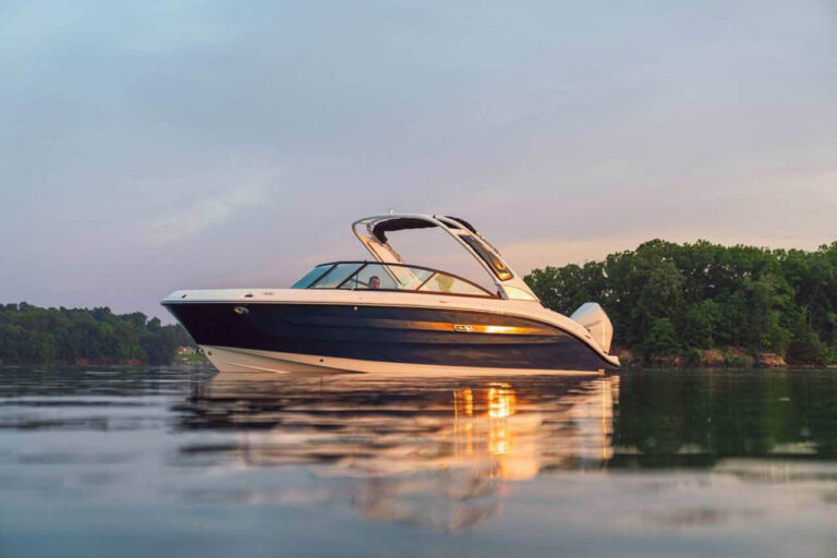 Sea Ray SDX 250 Outboard Sea Ray SDX 250 Outboard