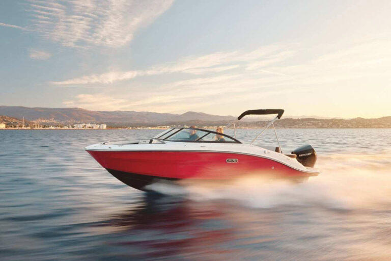 Sea Ray SPX 210 Outboard Sea Ray SPX 210 Outboard