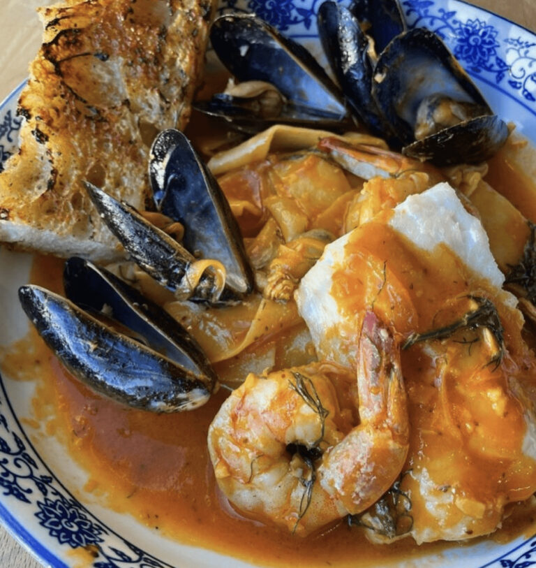 Food 768x813