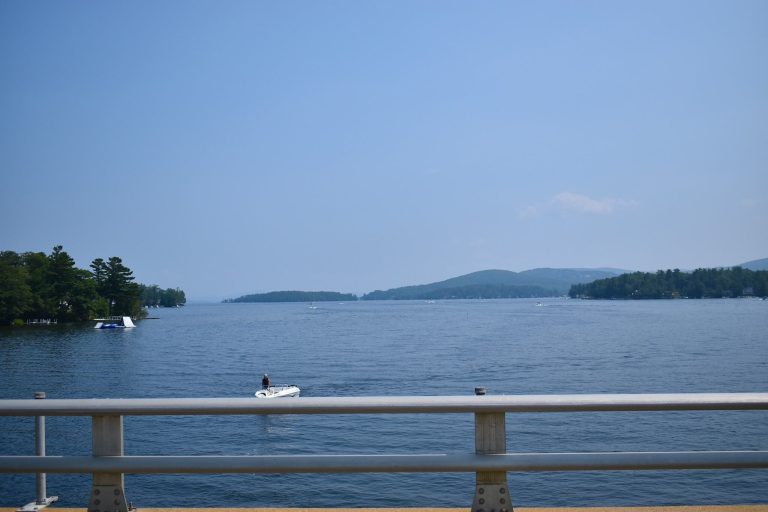 LakeWinnipesaukeeWater 768x512