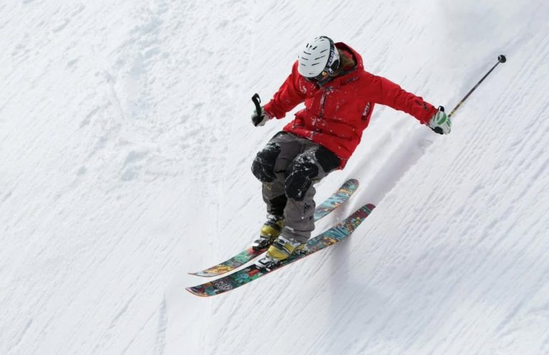 Ski 768x497