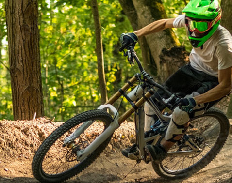 biking-478x378